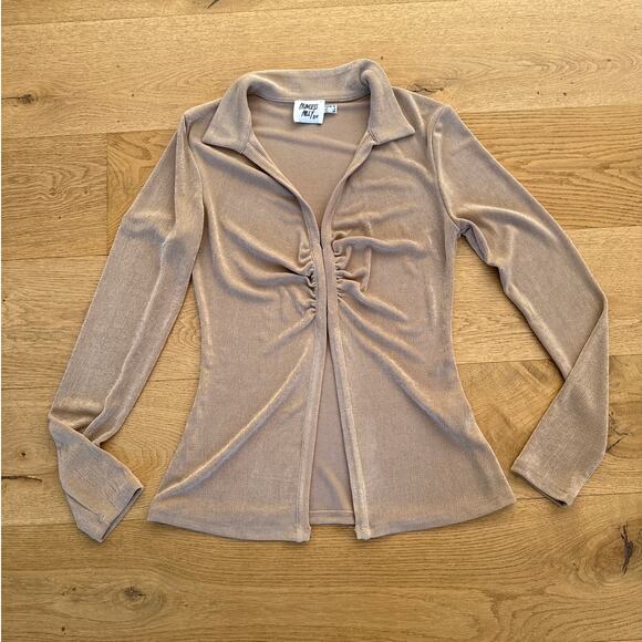 Princess Polly Tops - Princess Polly - Open Front Ruched Long Sleeve Top in Metallic Tan